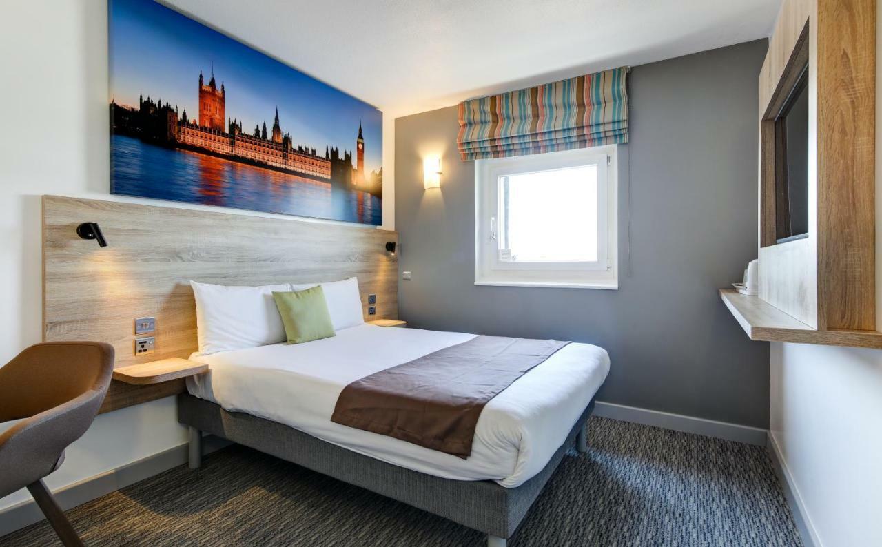 Ibis Styles London Excel Hotel Ruang foto